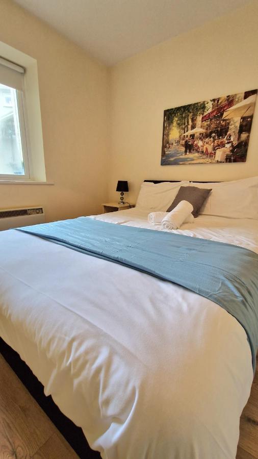 Glen Abhainn Standard Budget Accommodation Athlone Esterno foto